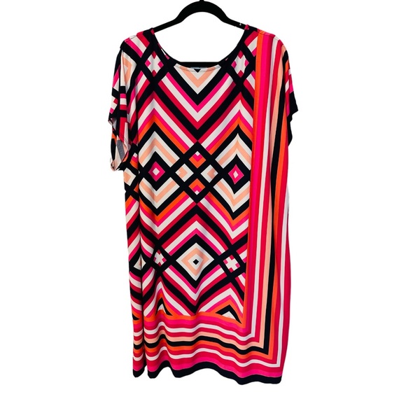 Studio One New York Women's Chevron Color Block Pattern Full Slip SS Dre… - Picture 1 of 6